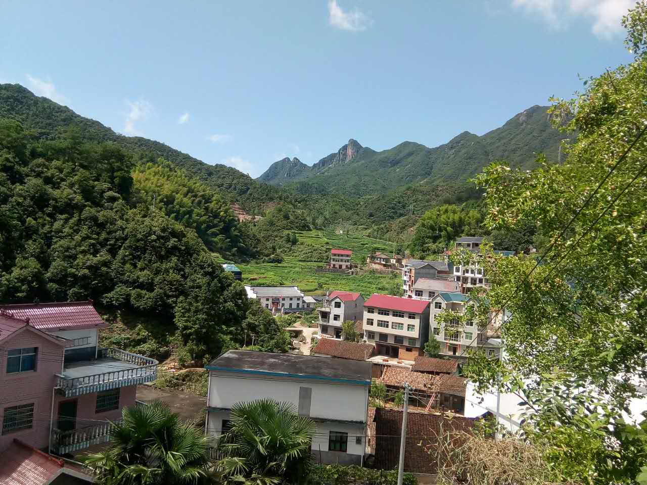 上饶市横峰县崇山村闲置农房